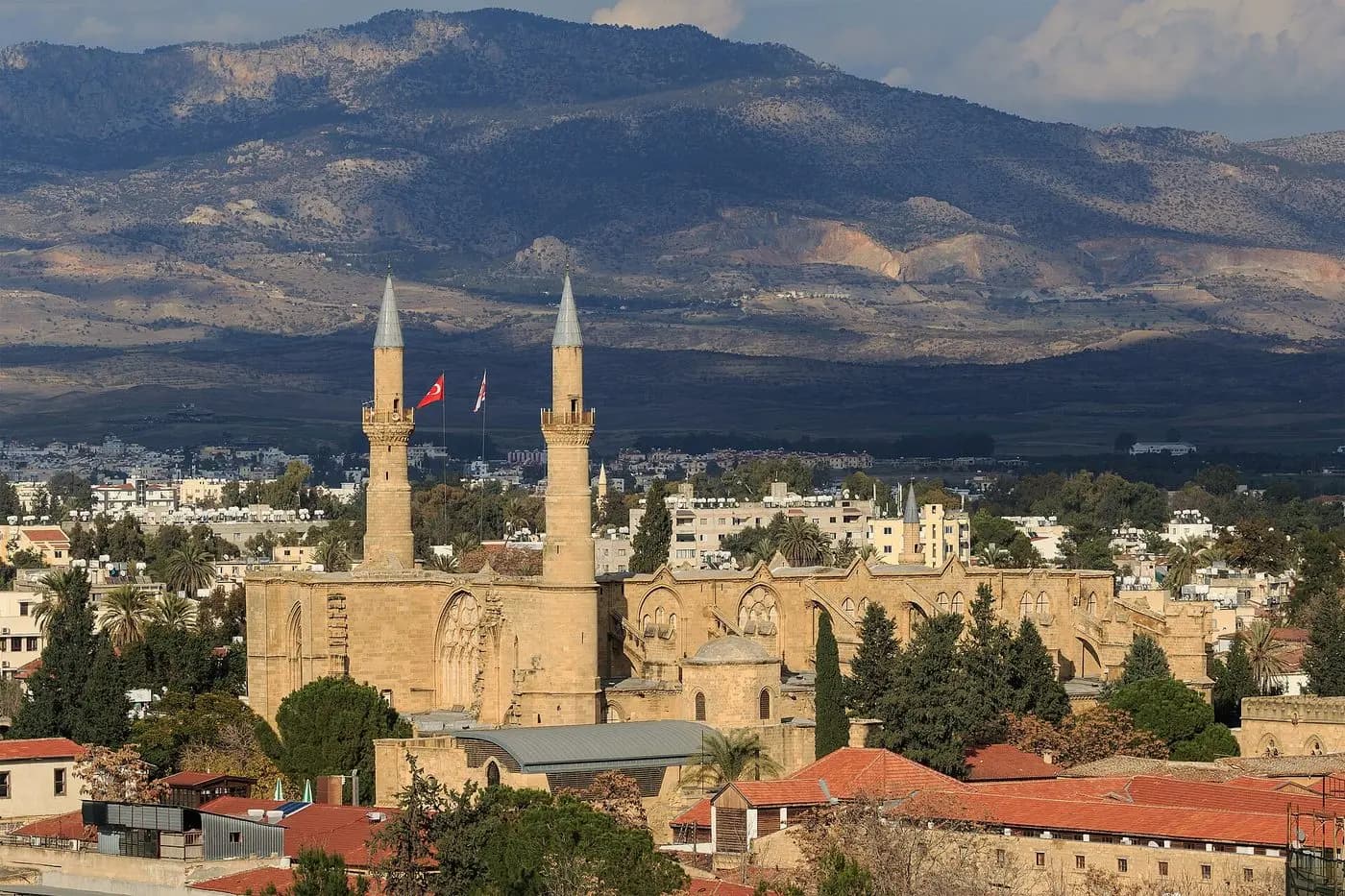 Selimiye Mosque (St. Sophia Cathedral), North Nicosia — general view
