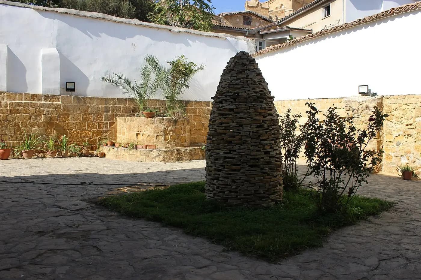 Saçaklı Ev (The Eaved House), North Nicosia — detail
